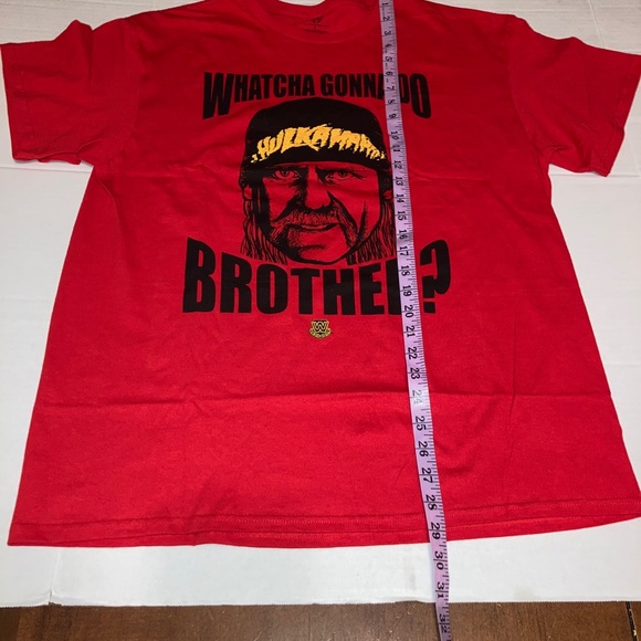 T-Shirt - Picture 4 of 8